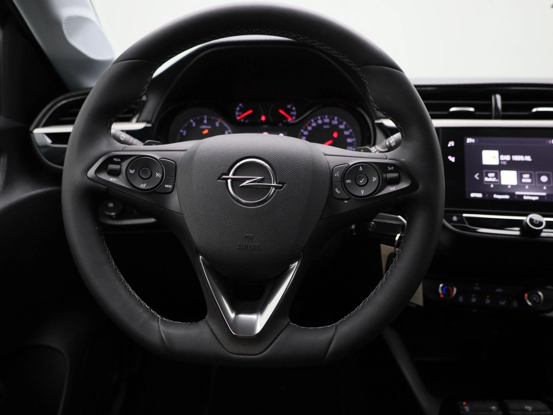 Opel-Corsa-image-6