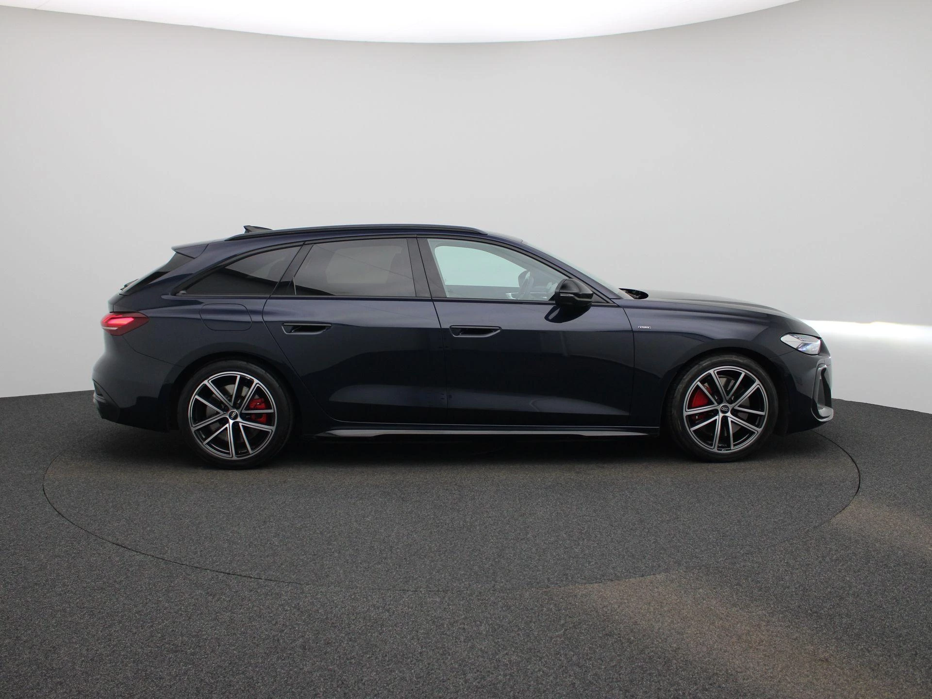 Audi A5 Avant 2.0 e-hybrid quattro S edition Competition