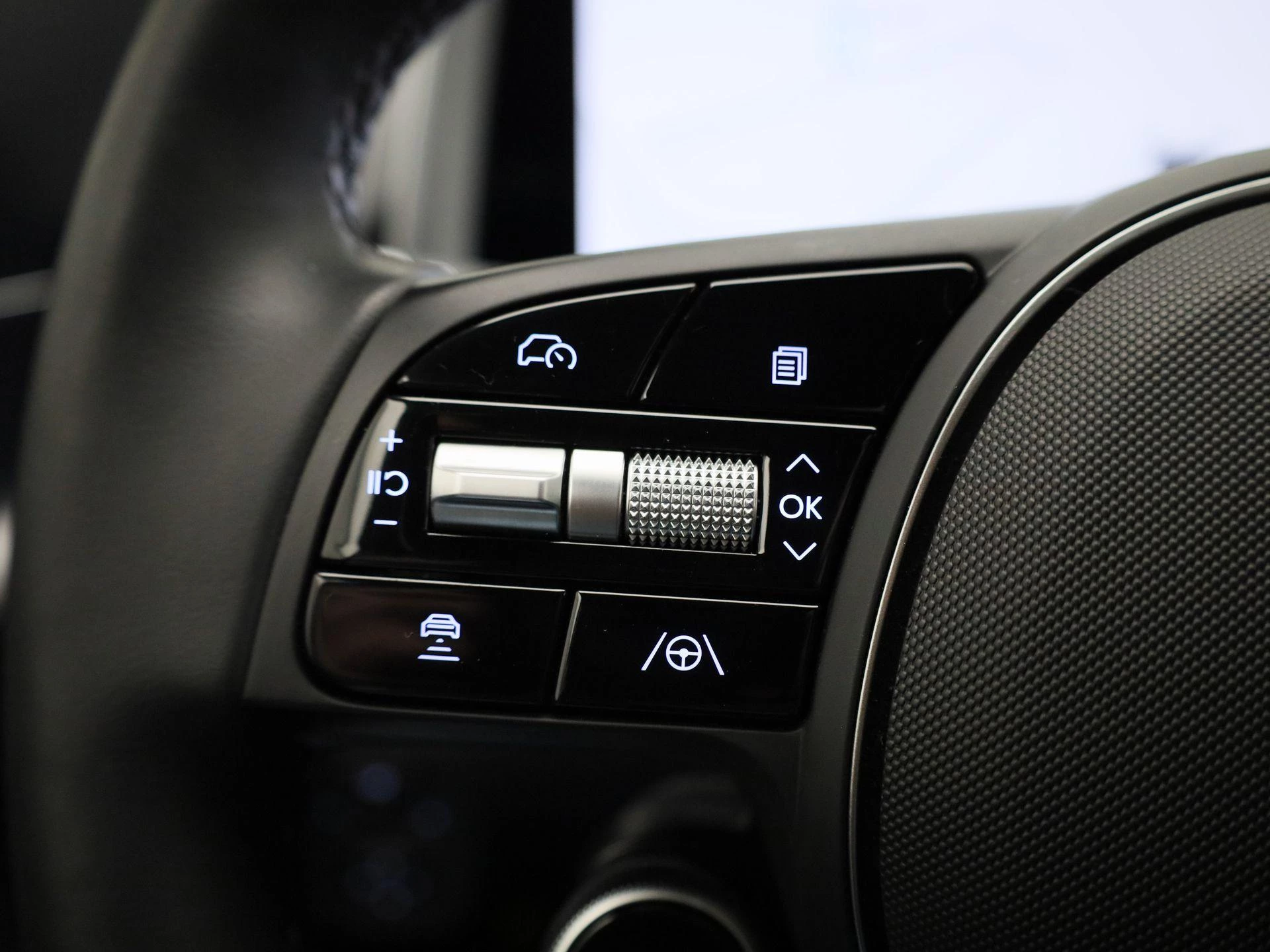 Hyundai-IONIQ 6-image-18