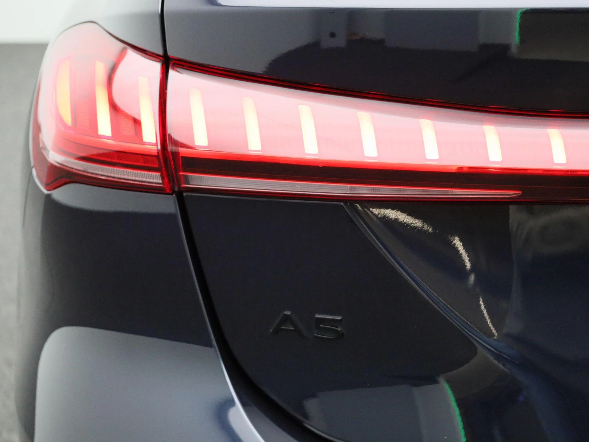 Audi A5 Avant 2.0 e-hybrid quattro S edition Competition