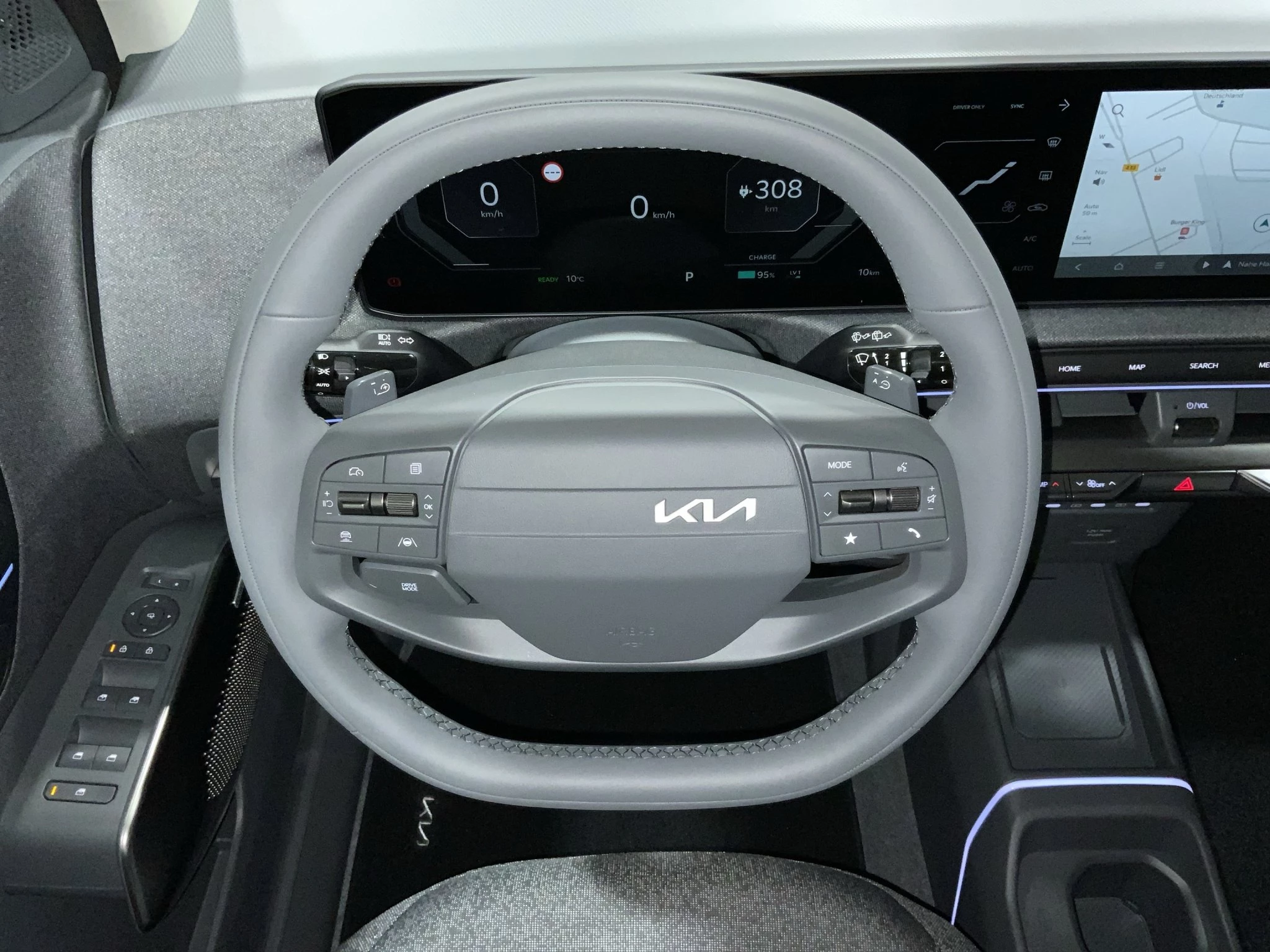 Kia EV2 Earth 42.2 kWh Sports Utility Vehicle. 108 kW. 5-türig