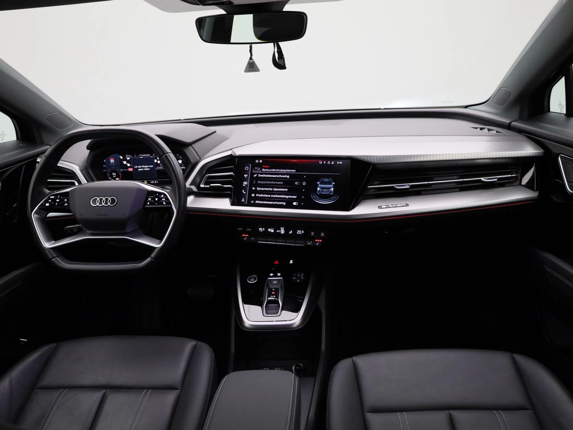 Audi-Q4 e-tron-image-39