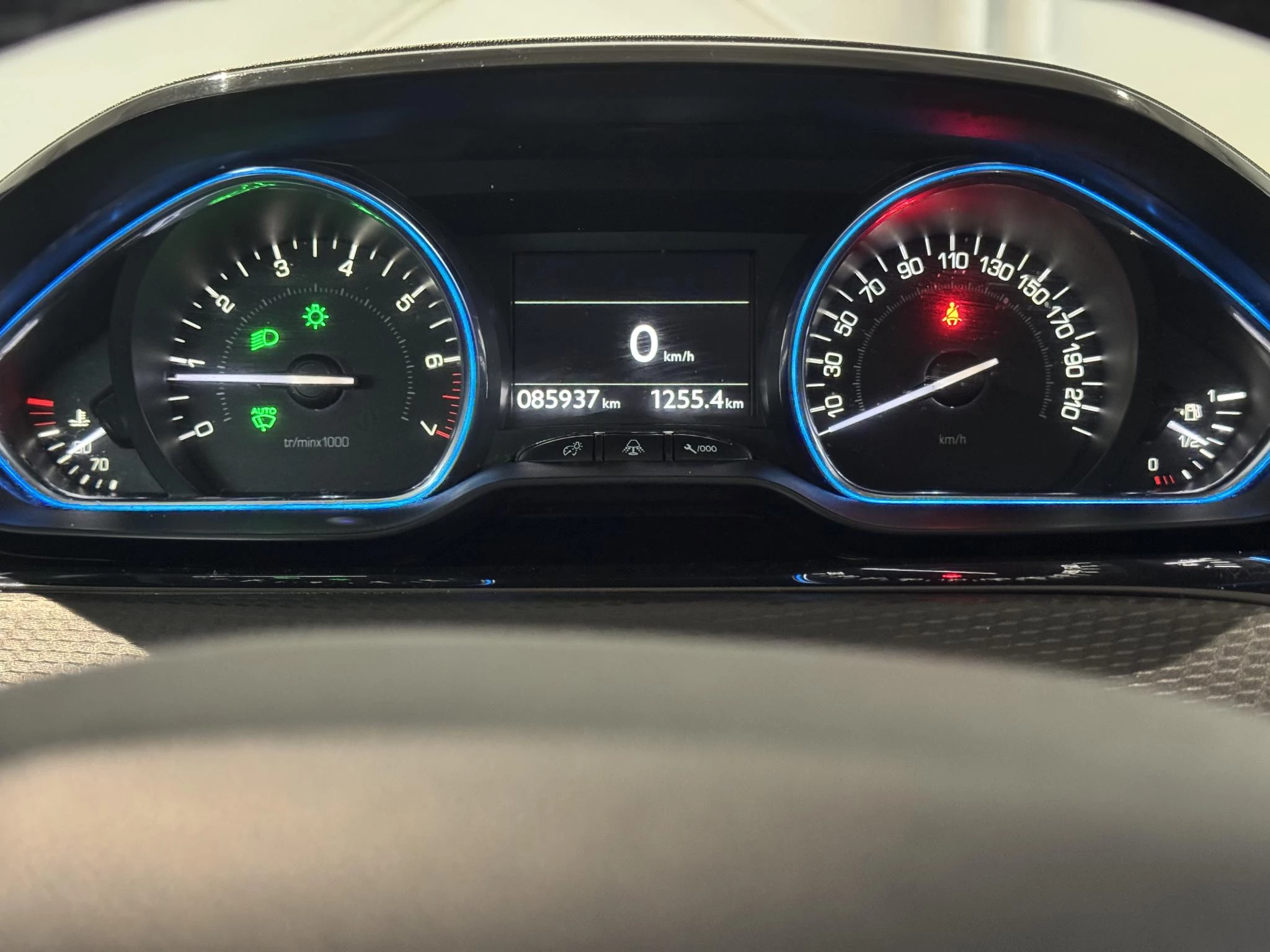 Peugeot-2008-image-16