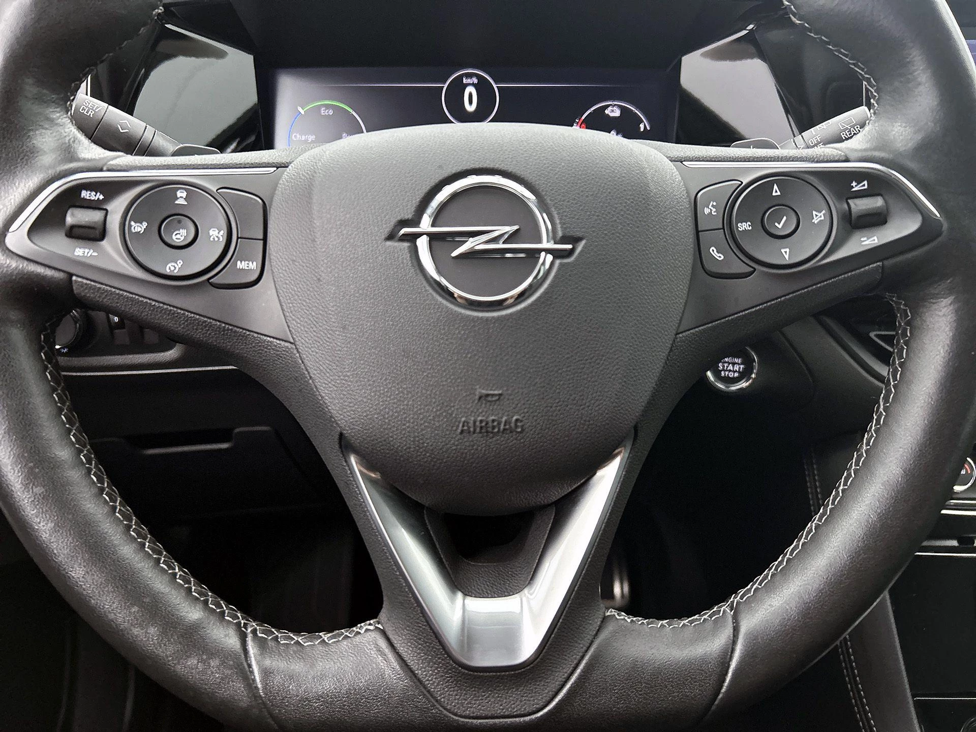 Opel-Grandland-image-36