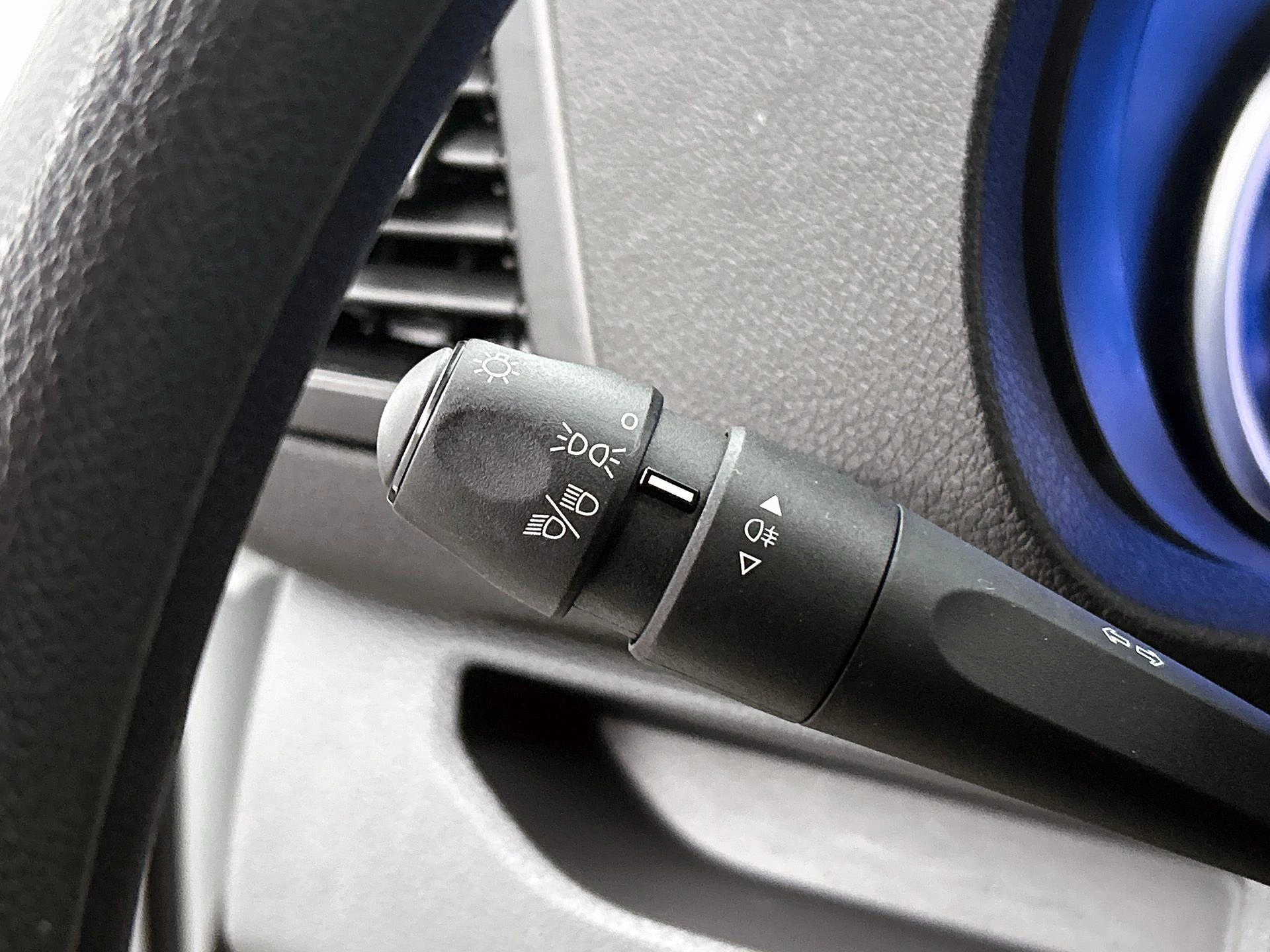 Opel-Vivaro-e-image-9