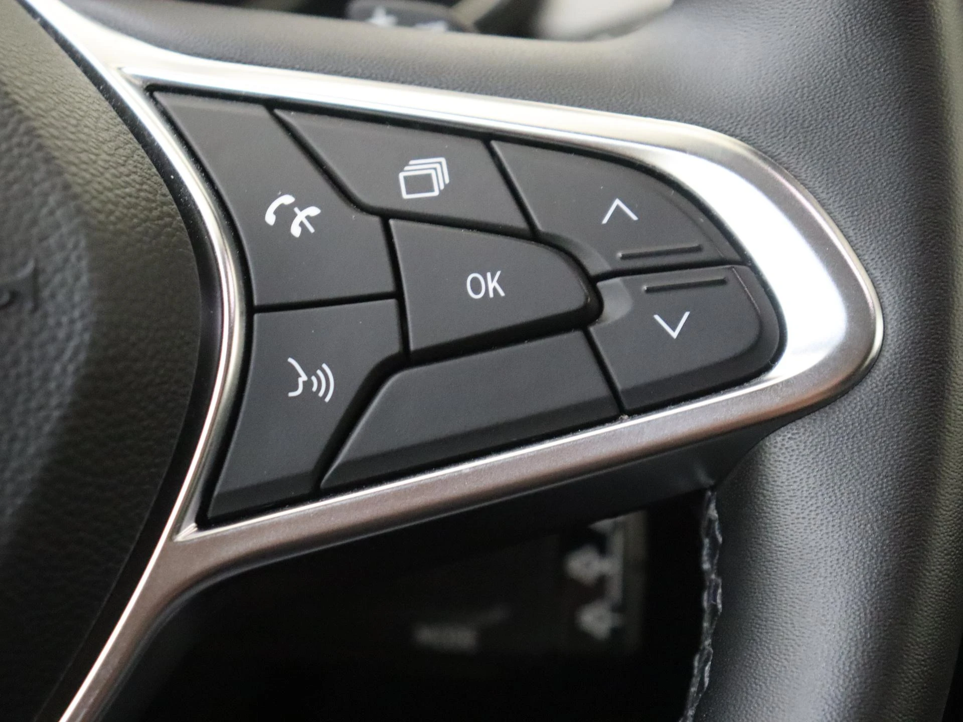 Renault-Captur-image-12