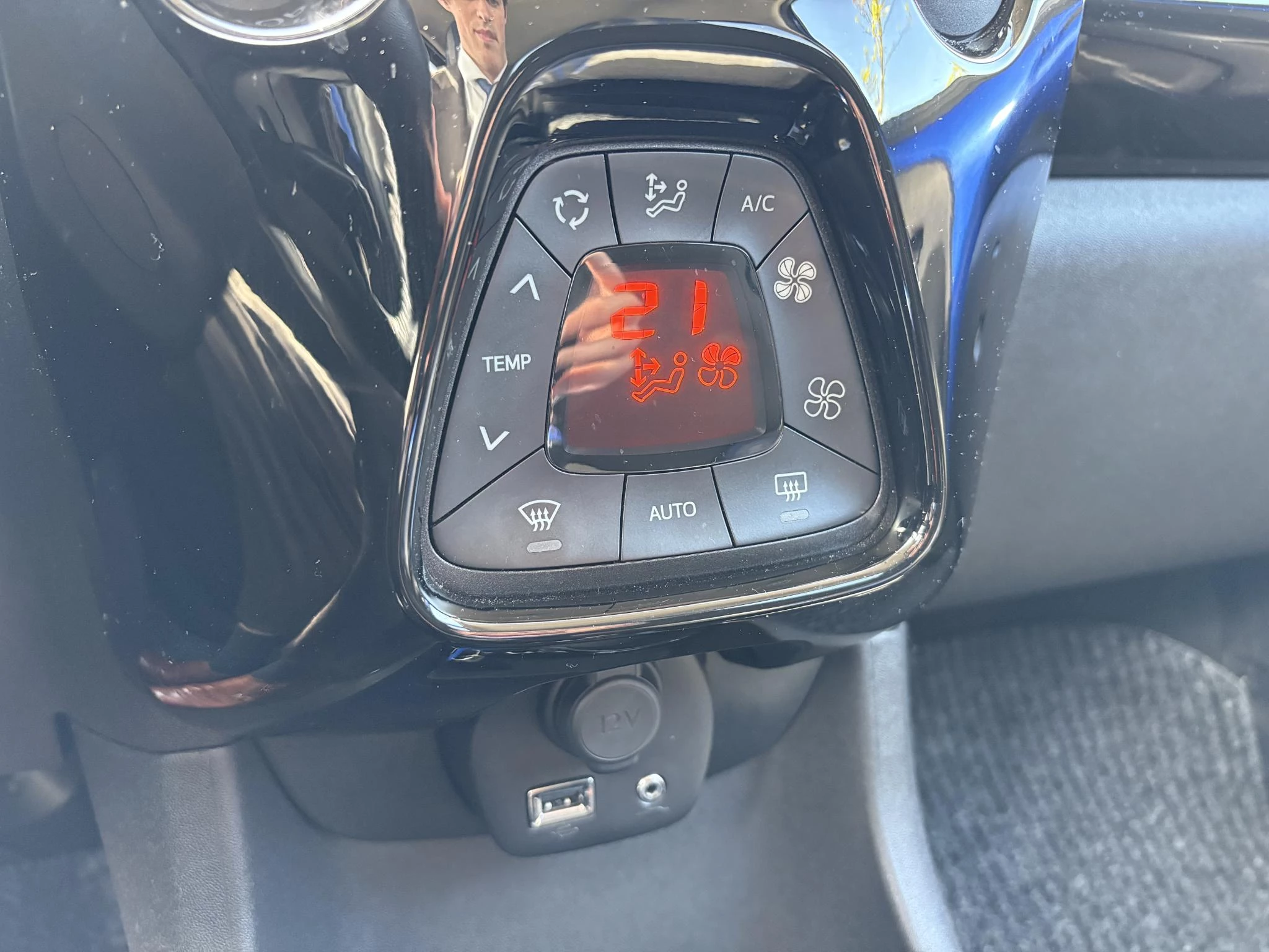 Peugeot-108-image-15