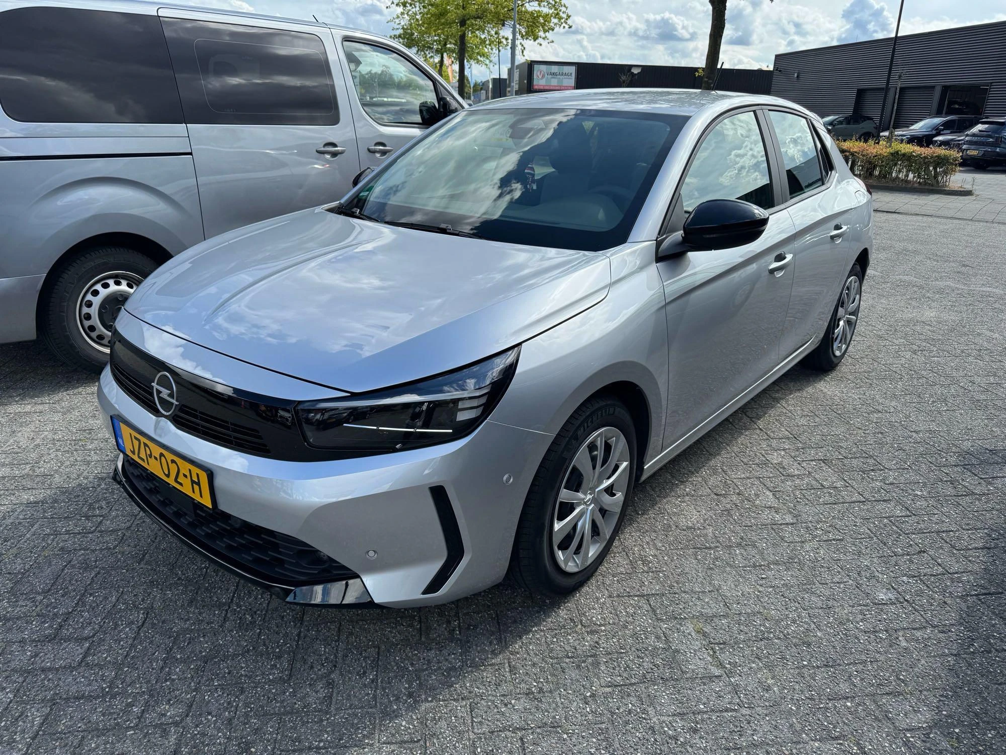 Opel-Corsa-image-1