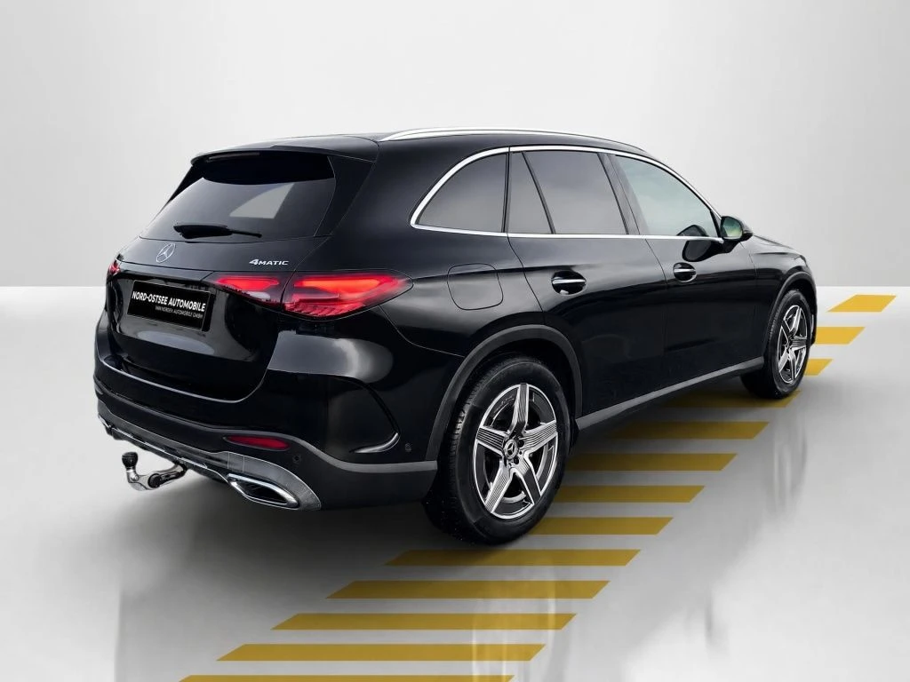 Mercedes-Benz-GLC 300 d-image-14