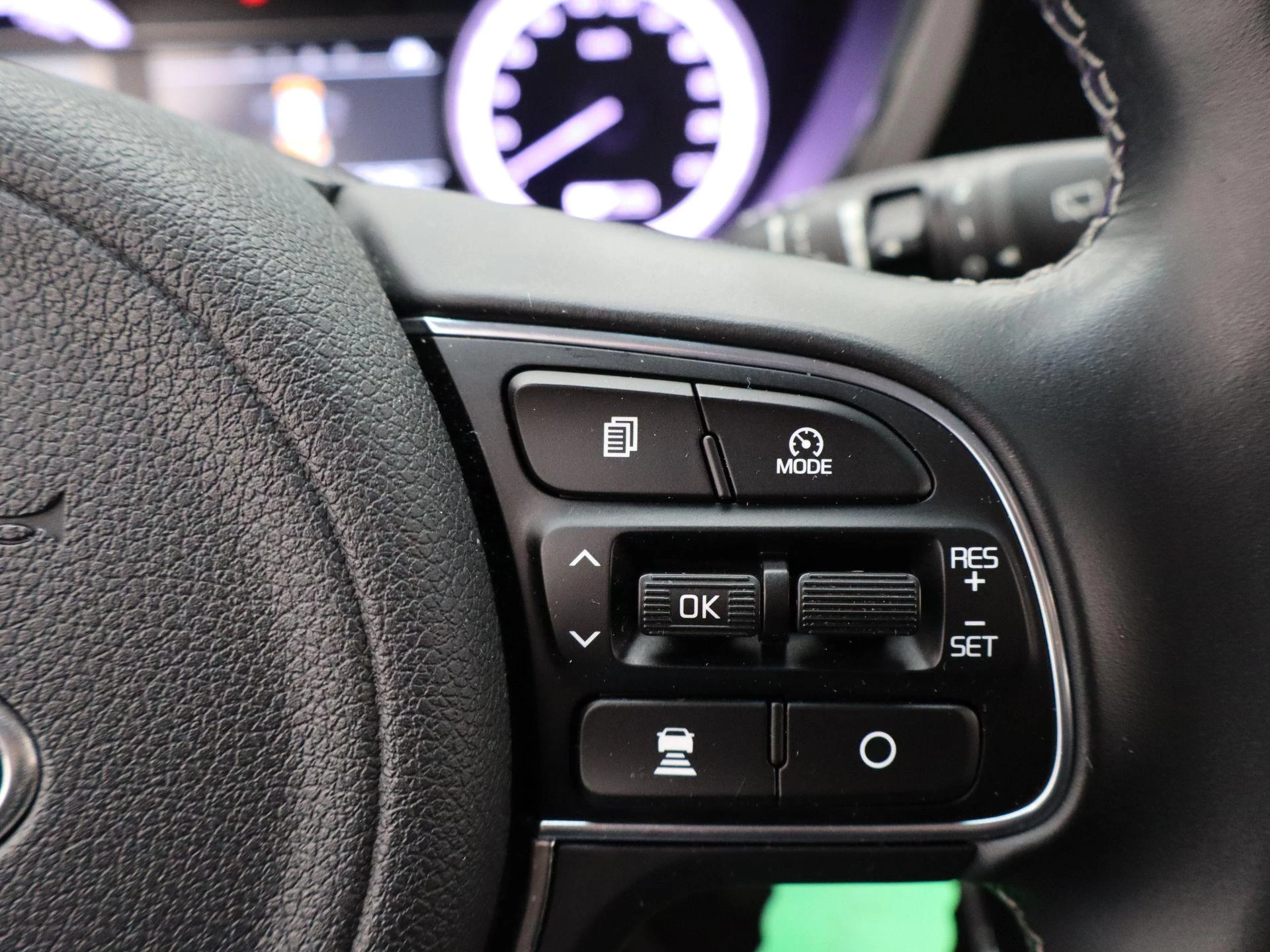 Kia-Niro-image-23