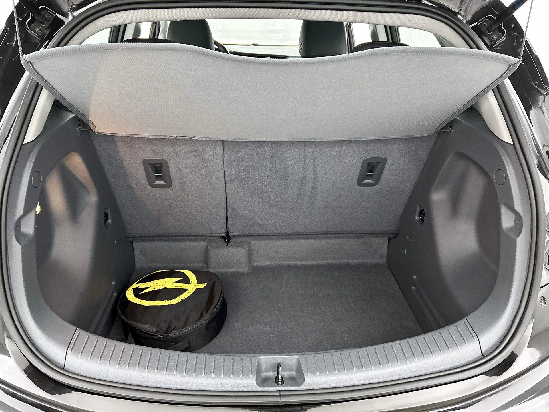 Opel-Ampera-e-image-31