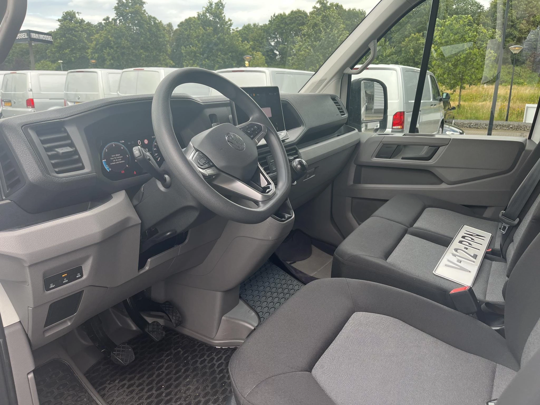 Volkswagen Crafter 2.0 TDI L3H2 140PK