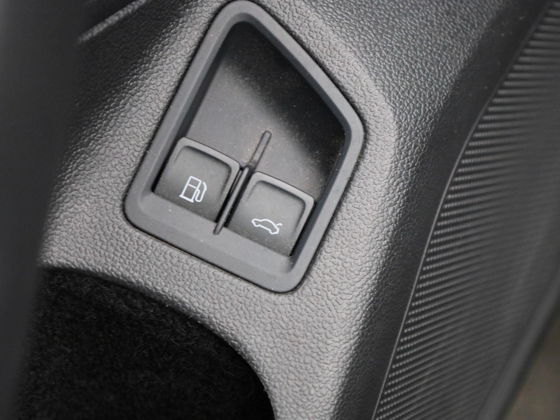 Volkswagen-Passat-image-36