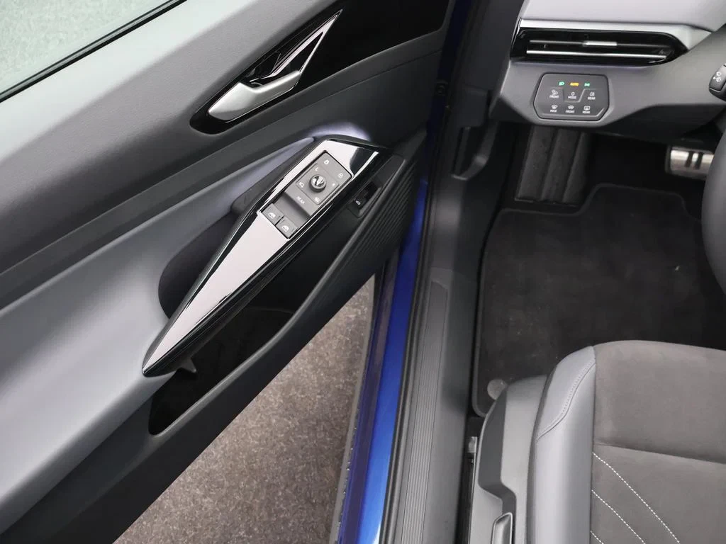 Volkswagen-ID.4-image-13