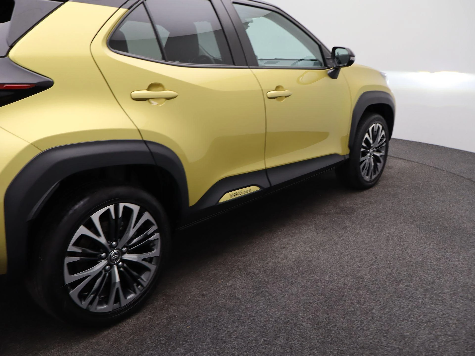 Toyota-Yaris Cross-image-31