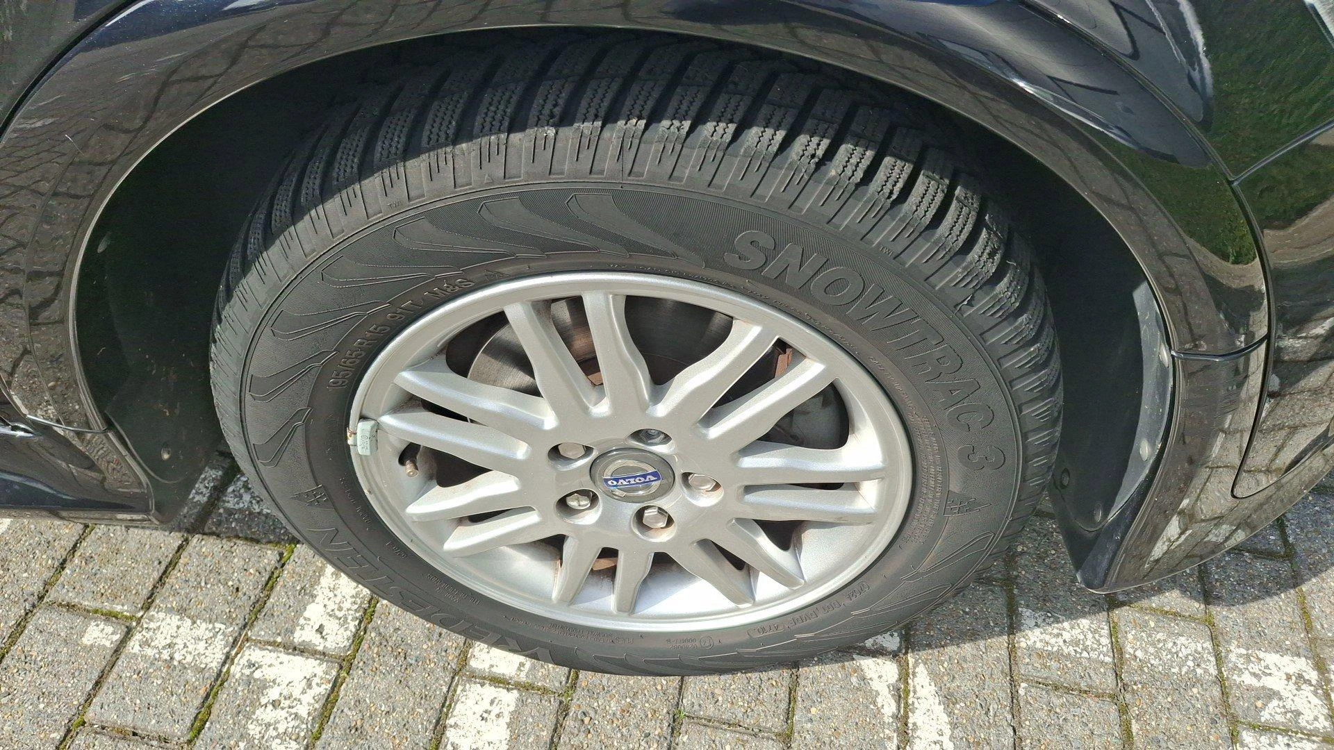 Volvo-C30-image-6