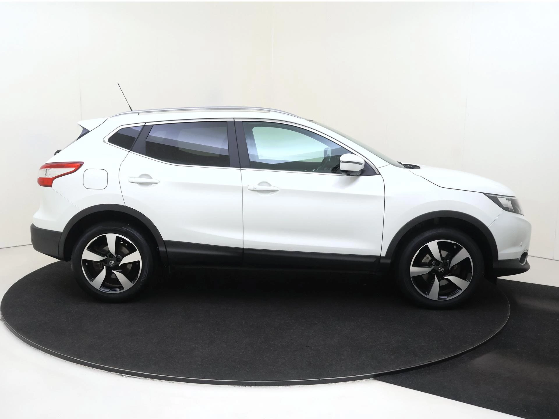 Nissan QASHQAI 1.2 N-Vision