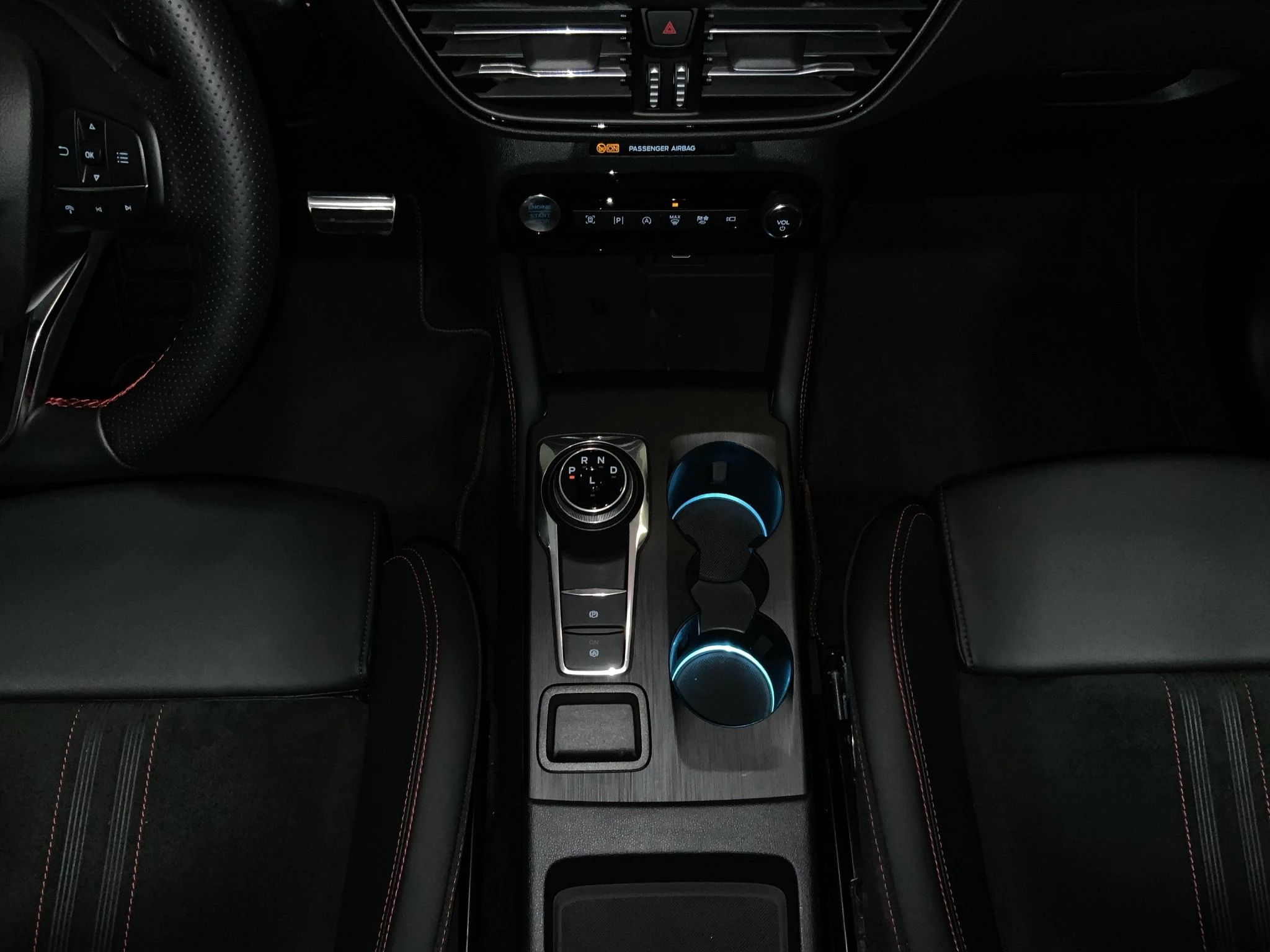 Ford Kuga ST-Line X Aut.*360GRAD*LED-MATRIX*NAVI*GRA*WINTER-PKT.