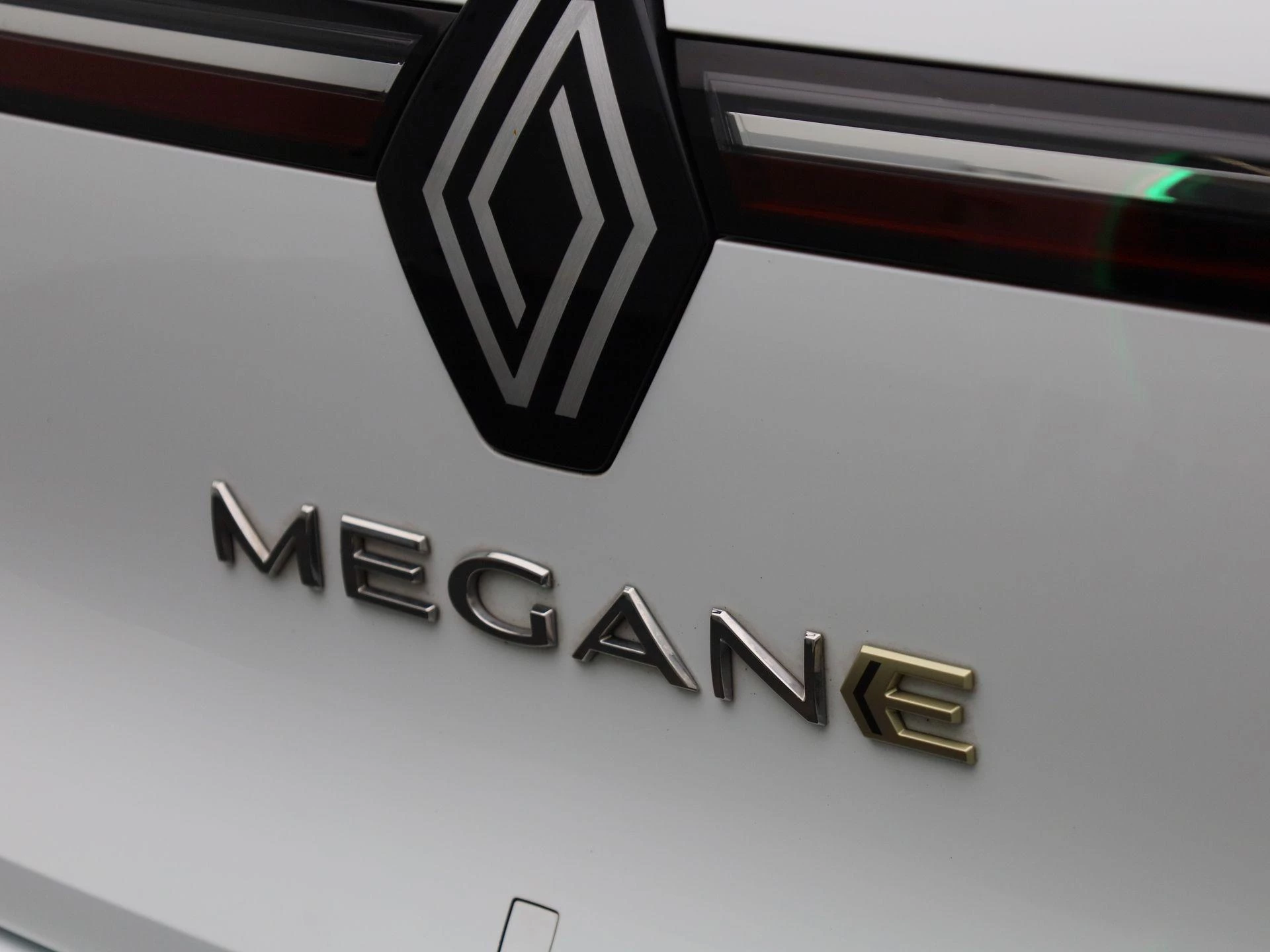 Renault-Megane E-Tech-image-41