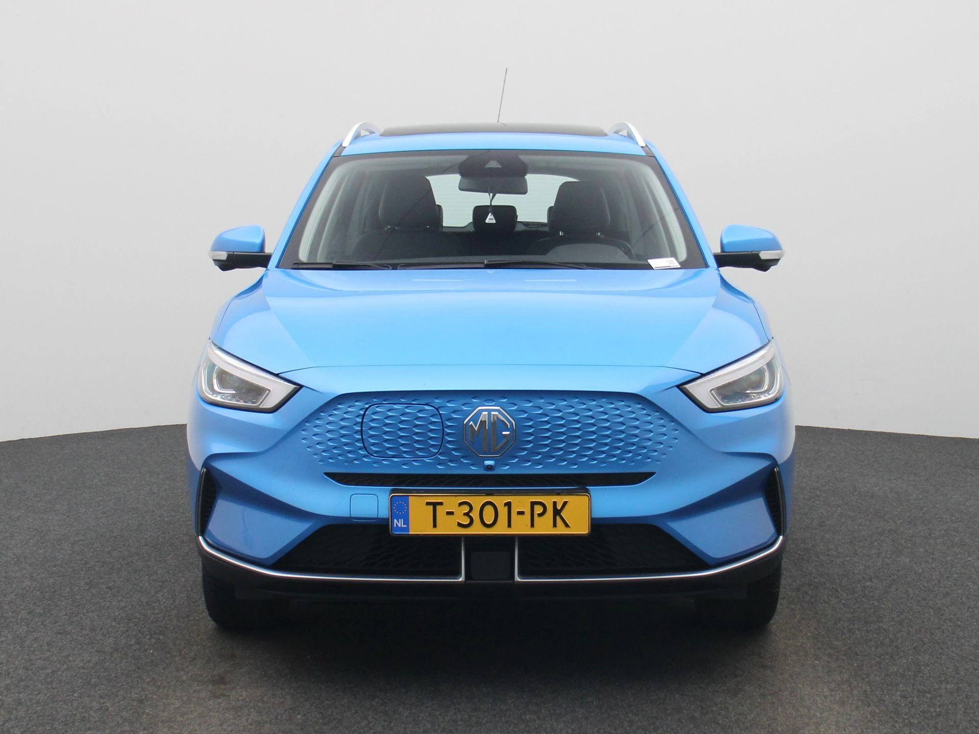 MG ZS EV Long Range Luxury 70 kWh