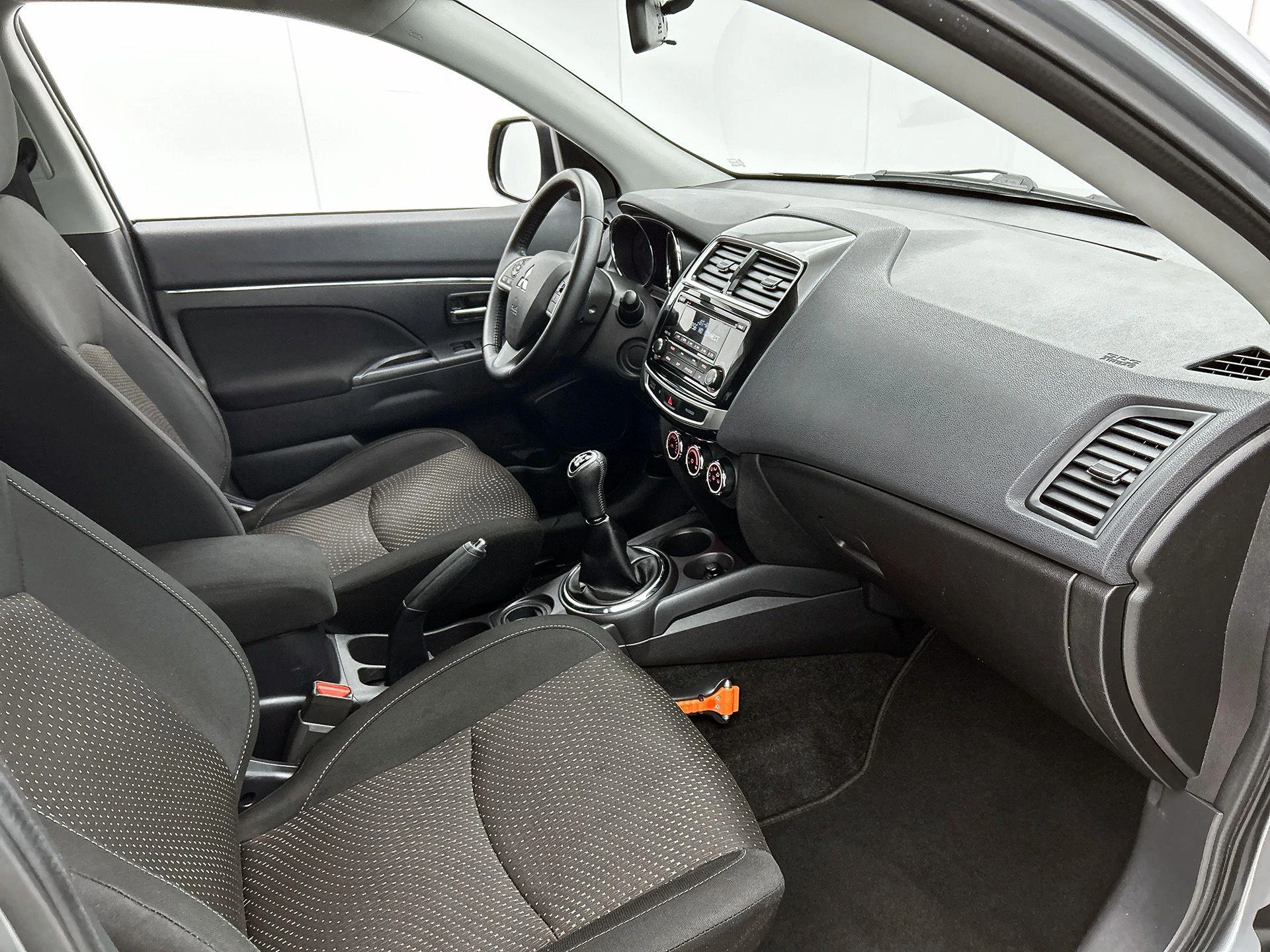 Mitsubishi-ASX-image-16