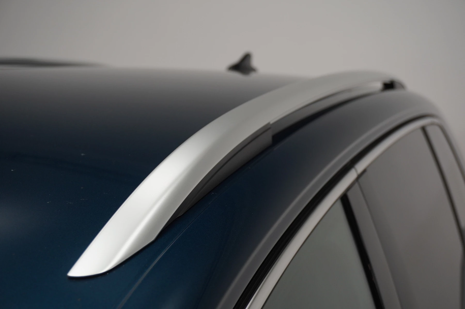 Volkswagen-Tiguan-image-48