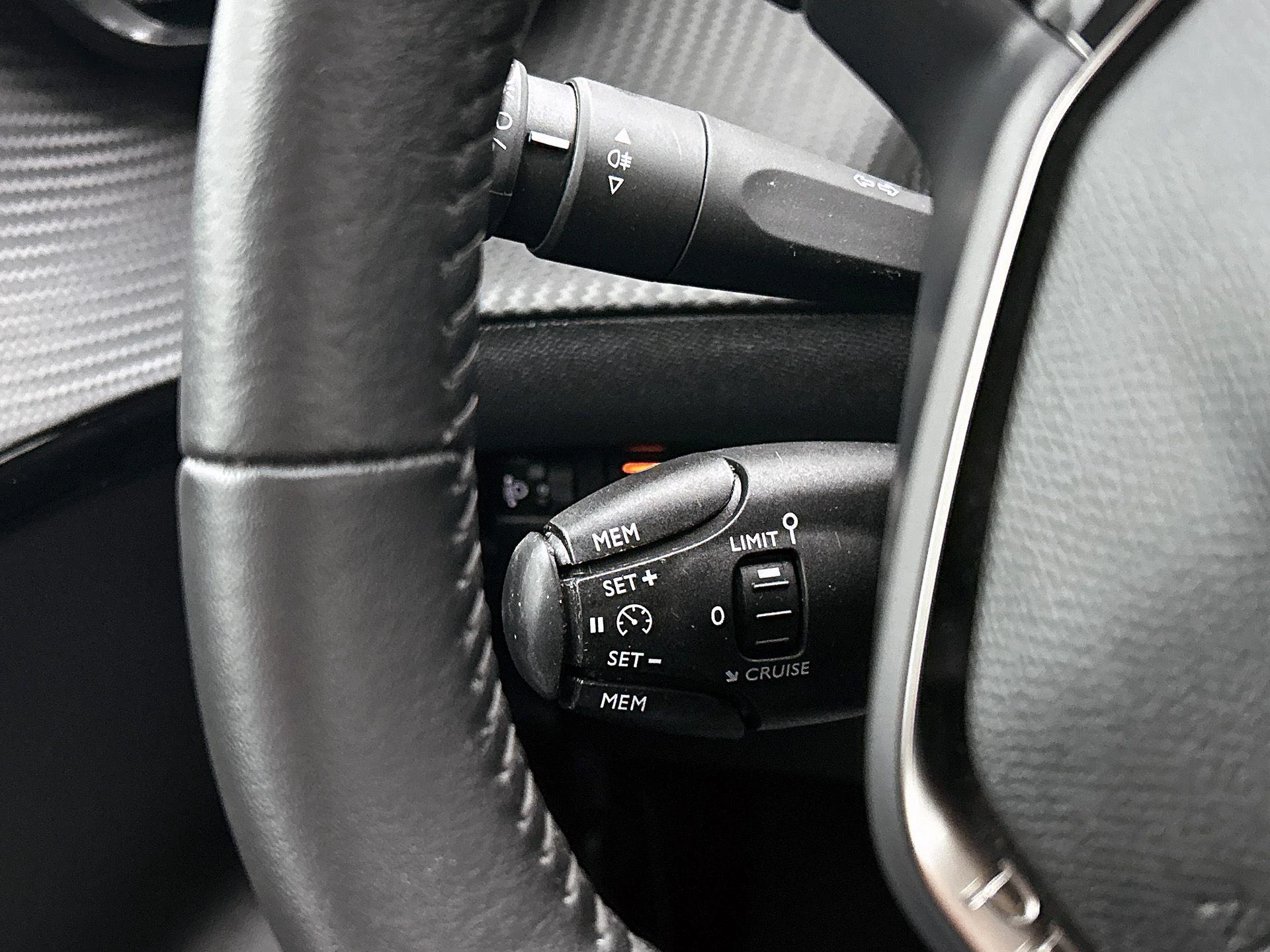 Peugeot-208-image-5