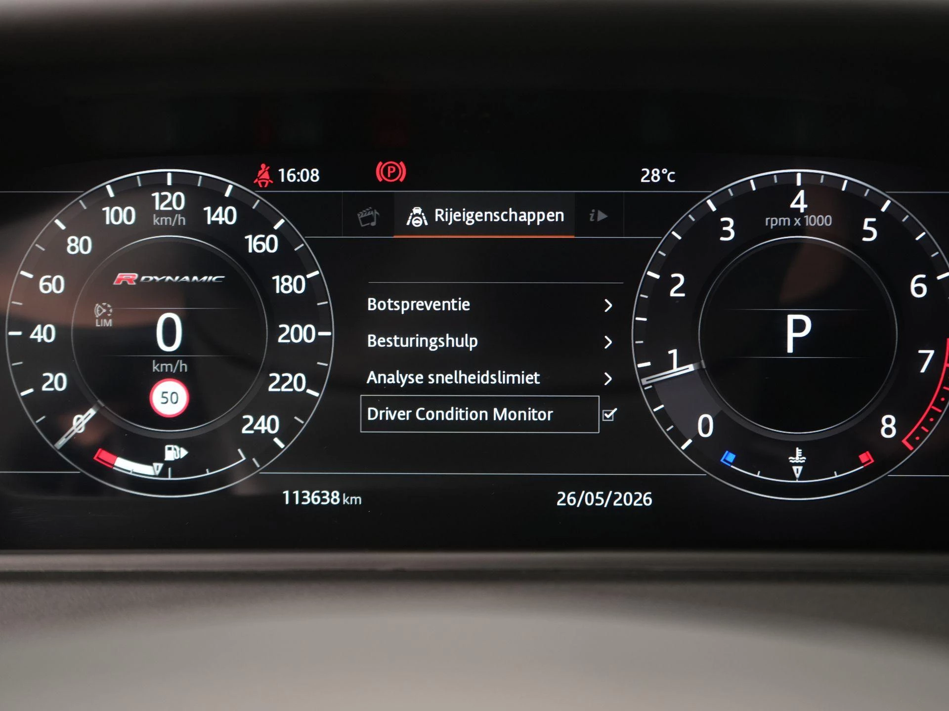Land Rover-Range Rover Velar-image-27