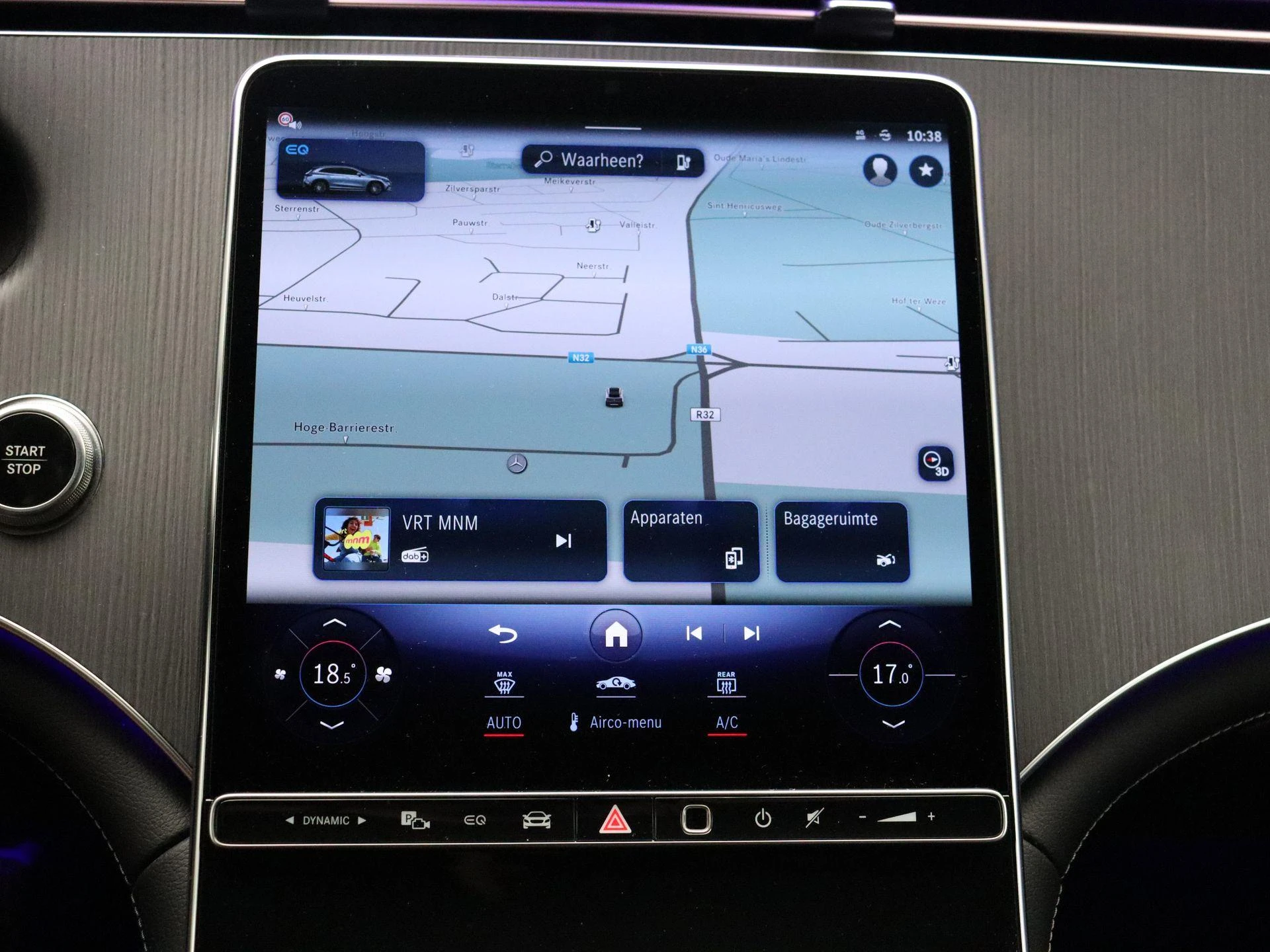 Mercedes-Benz-EQE-image-14