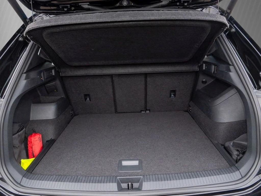 Volkswagen Tiguan 2.0 TDI DSG 4Motion R-Line IQ Light, WWV