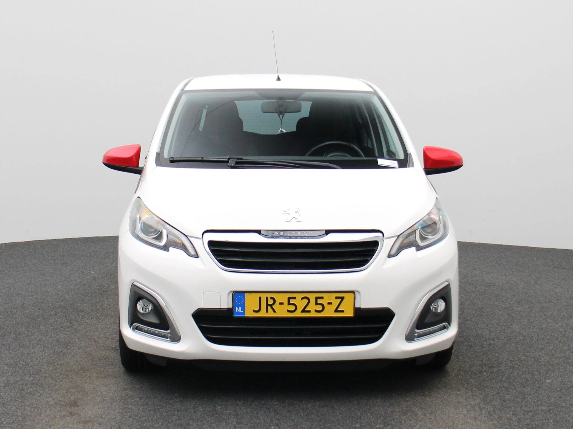 Peugeot-108-image-2