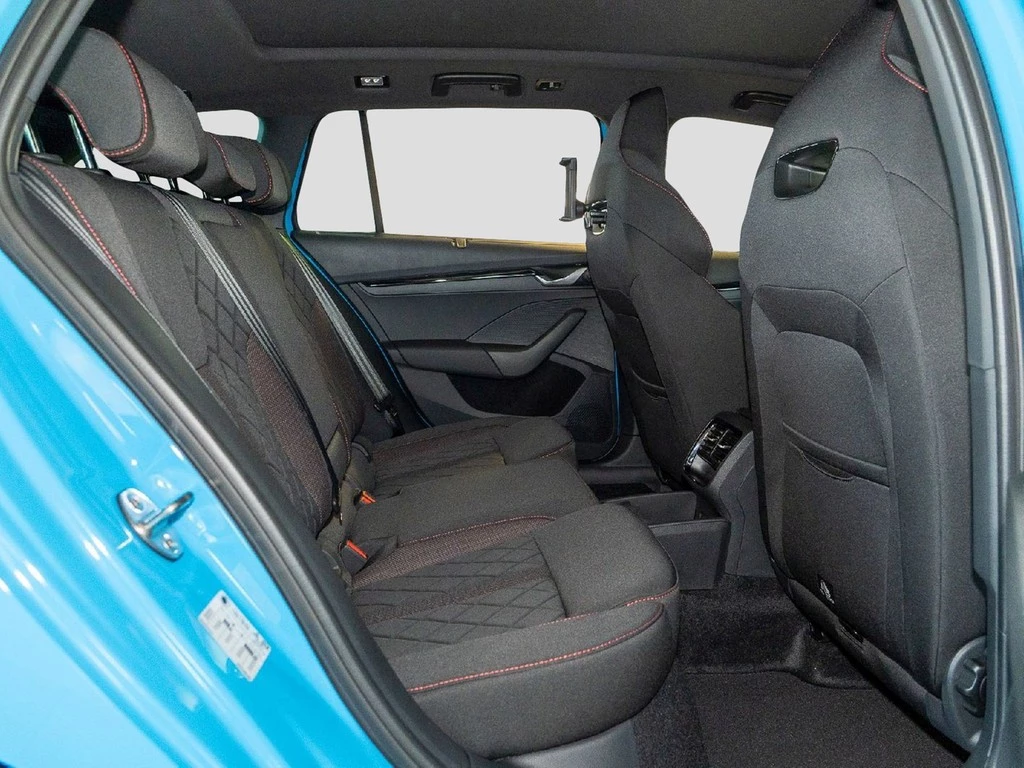 Škoda Octavia Combi 2.0 TSI DSG RS
