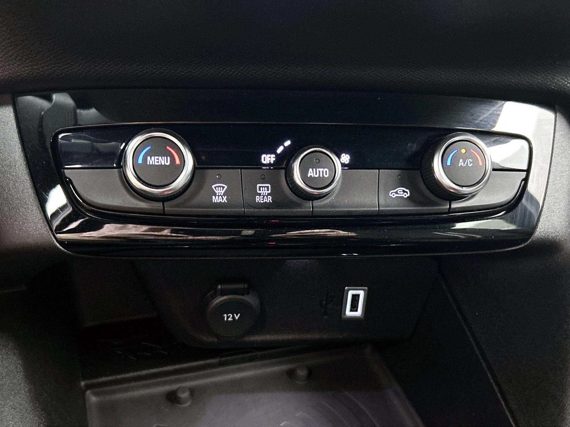 Opel Corsa 1.2 Turbo Hybrid GS