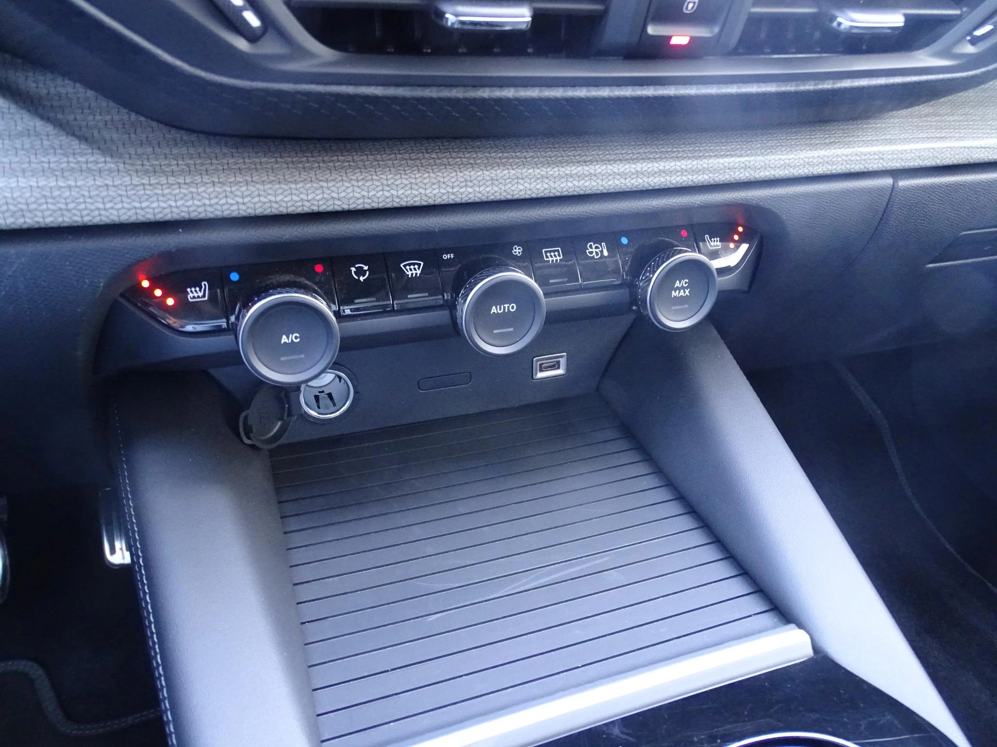 Citroën C5 X Hybrid 225 e-EAT8 Max