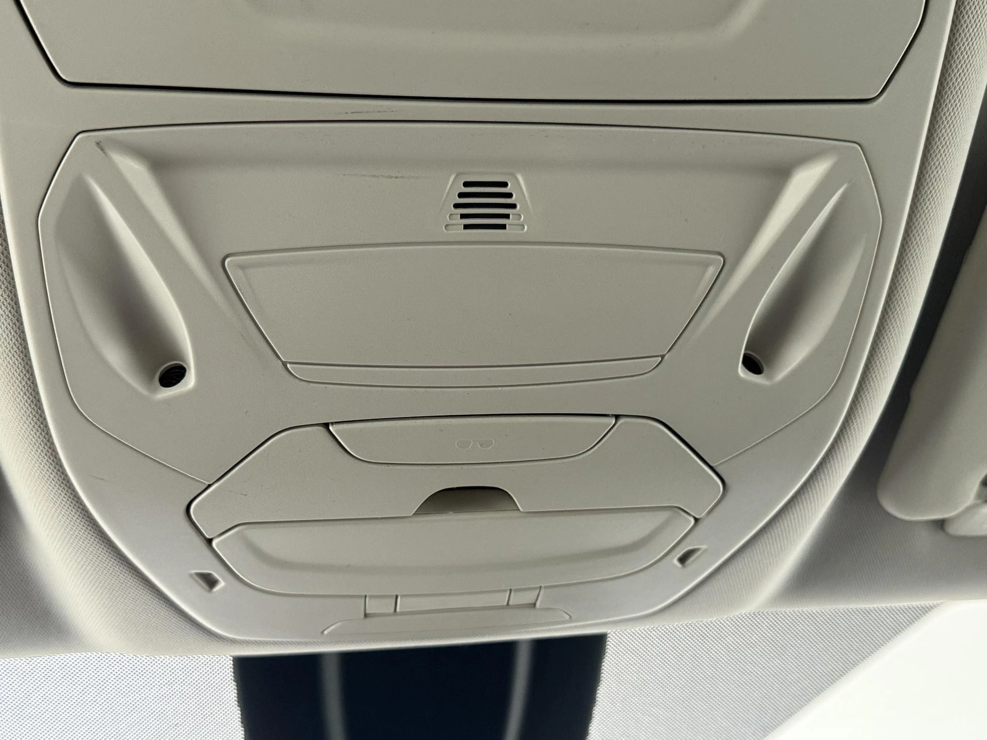 Ford-C-MAX-image-20