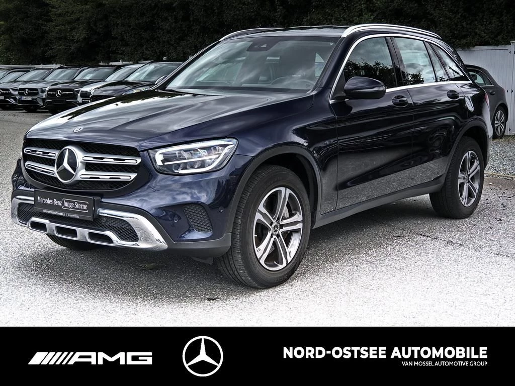Mercedes-Benz GLC 300 de 4M KAMERA TEMPOMAT LED SITZHEIZUNG