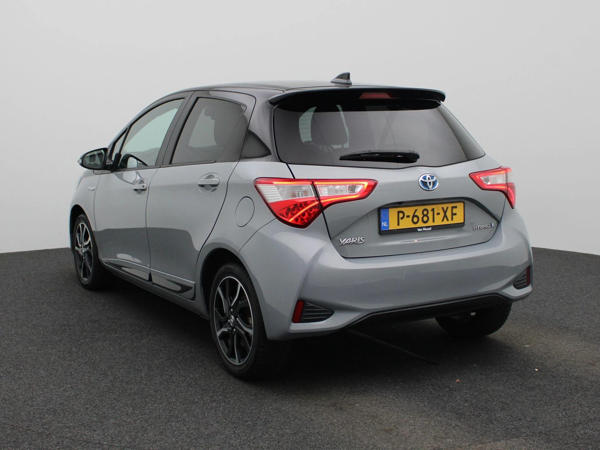 Toyota-Yaris-image-1