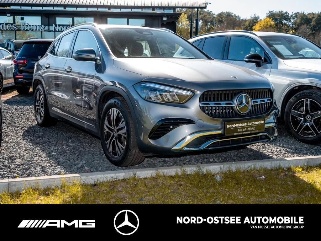 Mercedes-Benz-GLA-image-2