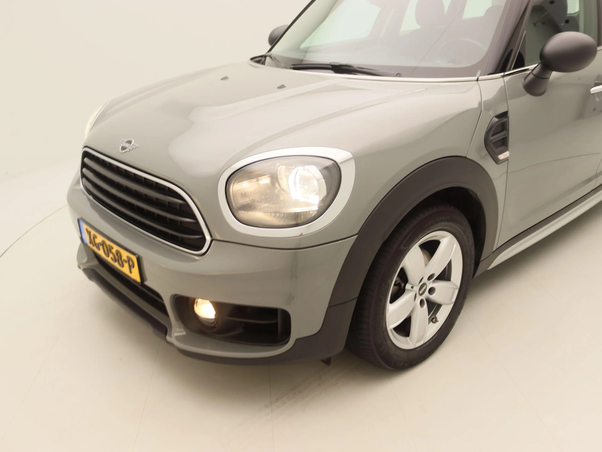 MINI-Countryman-image-14