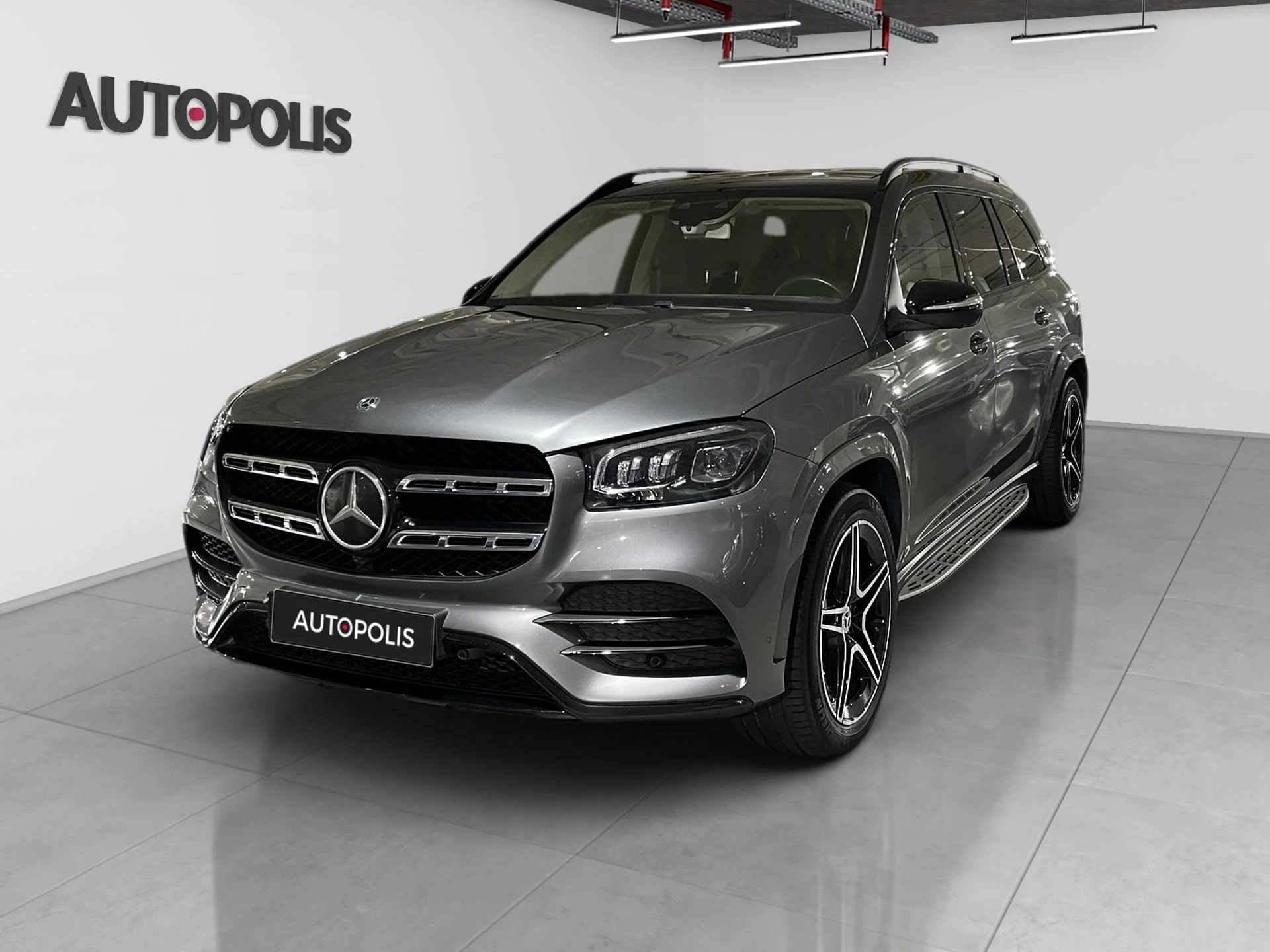 Mercedes-Benz-GLS-image-21