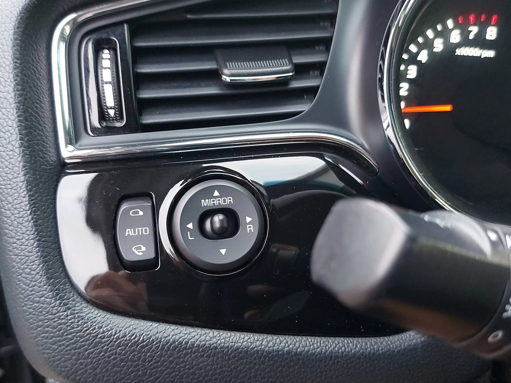 Kia-Ceed Sportswagon-image-18