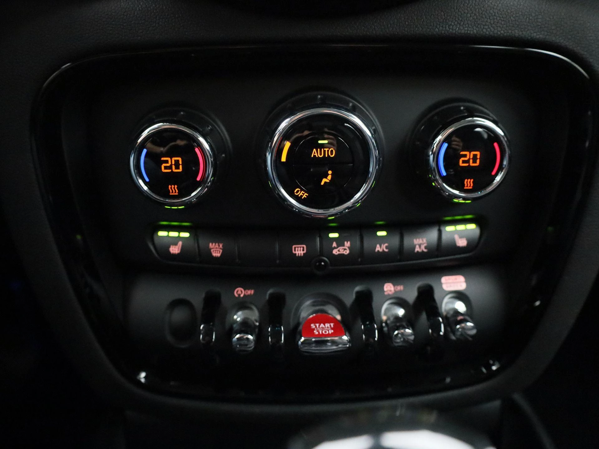 MINI Clubman Cooper (100 kW)