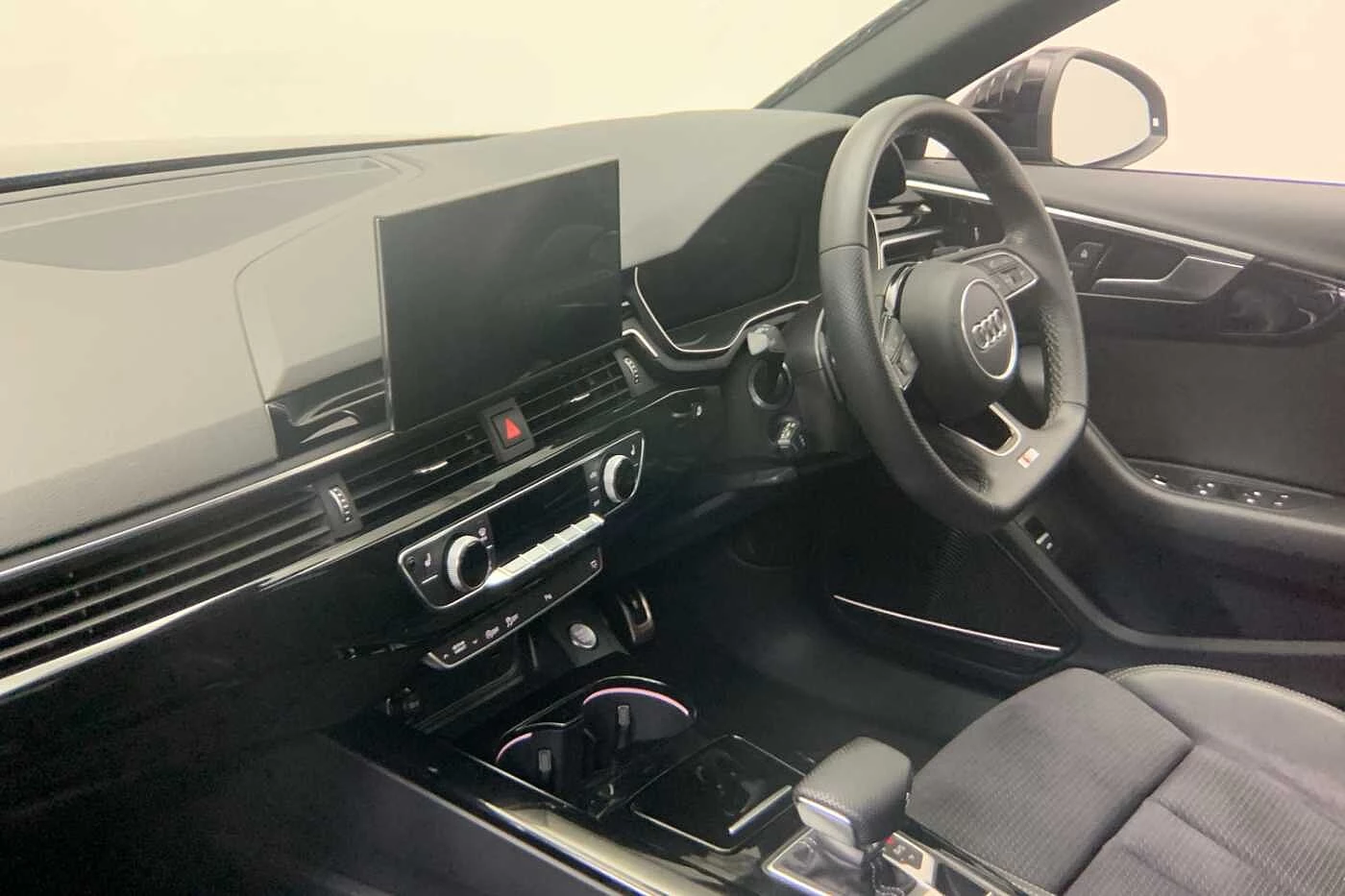 Audi-A4-image-11