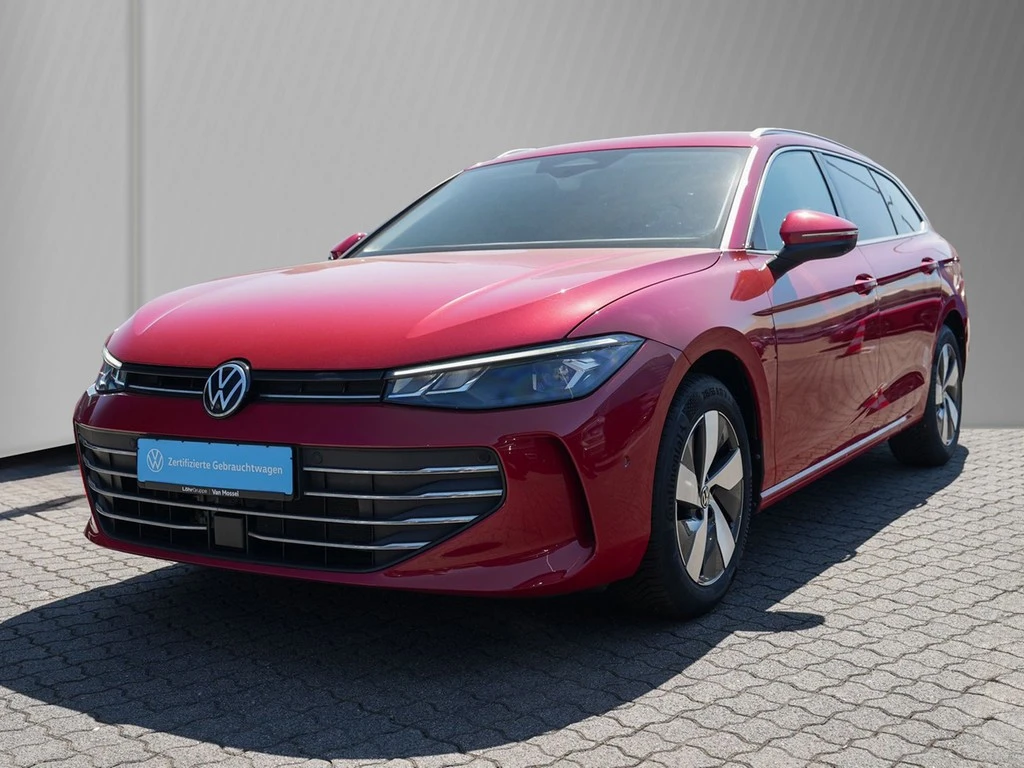 Volkswagen-Passat-image-1