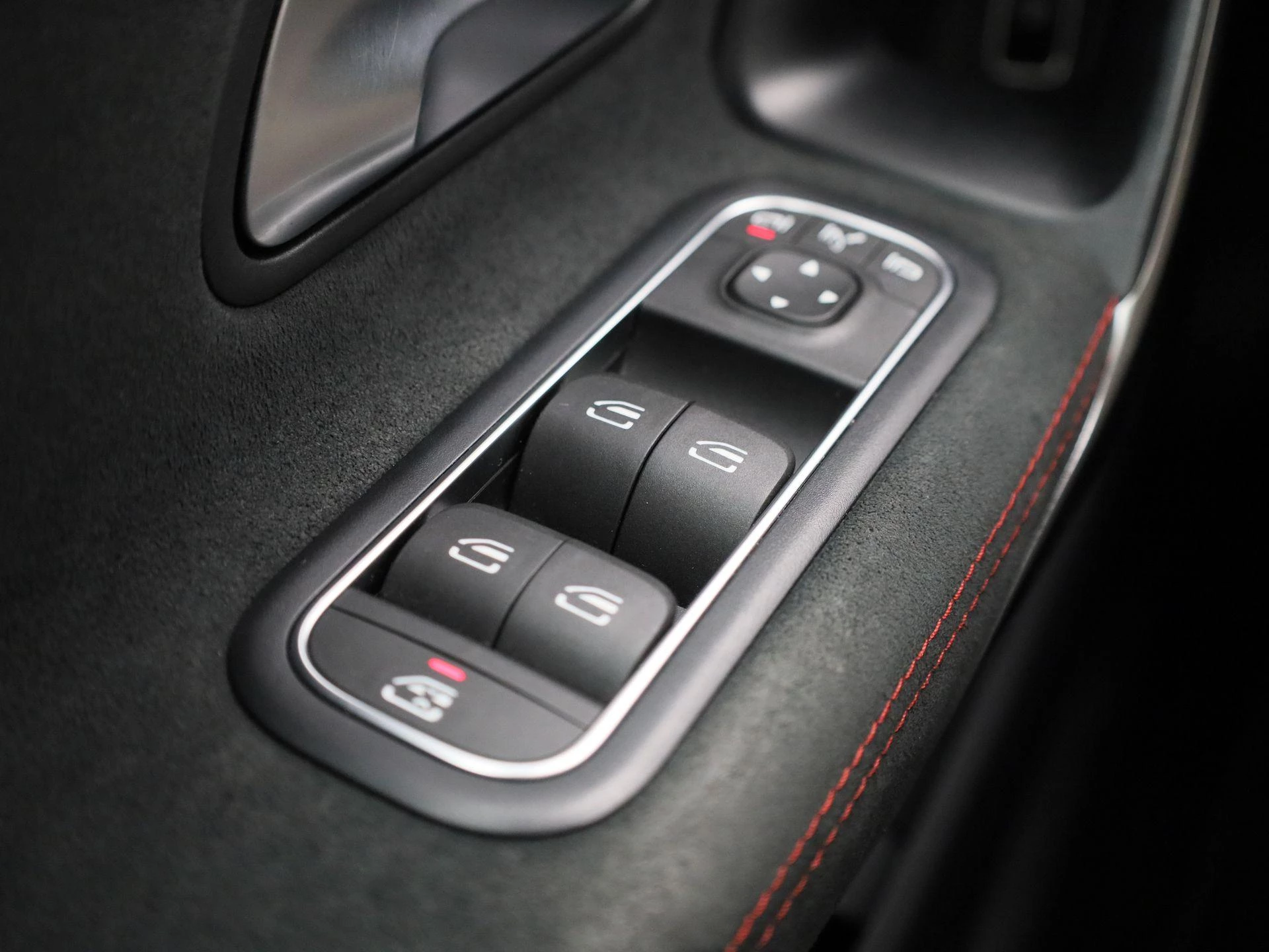 Mercedes-Benz CLA 200 Business Solution AMG