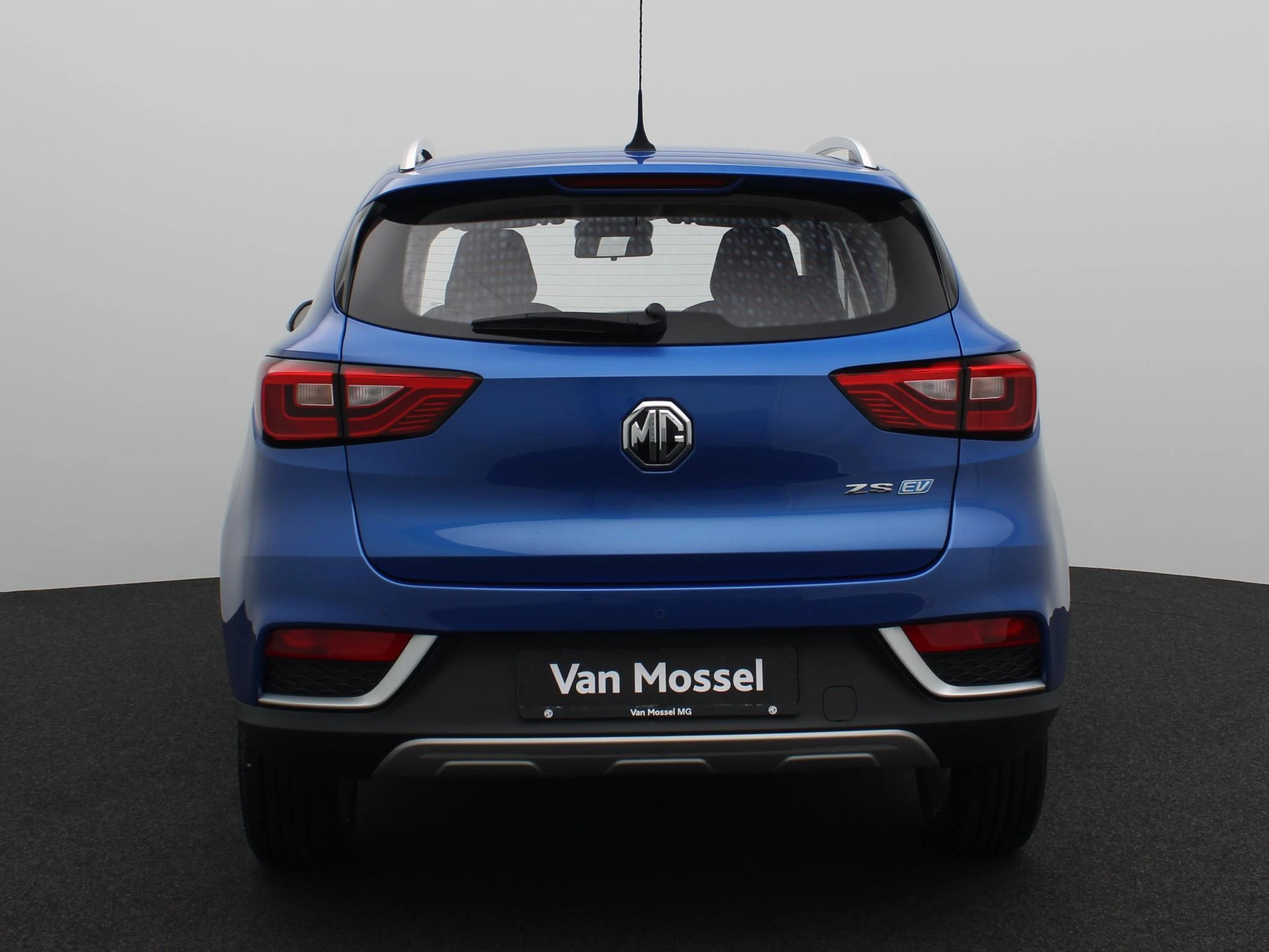 MG-ZS EV-image-6