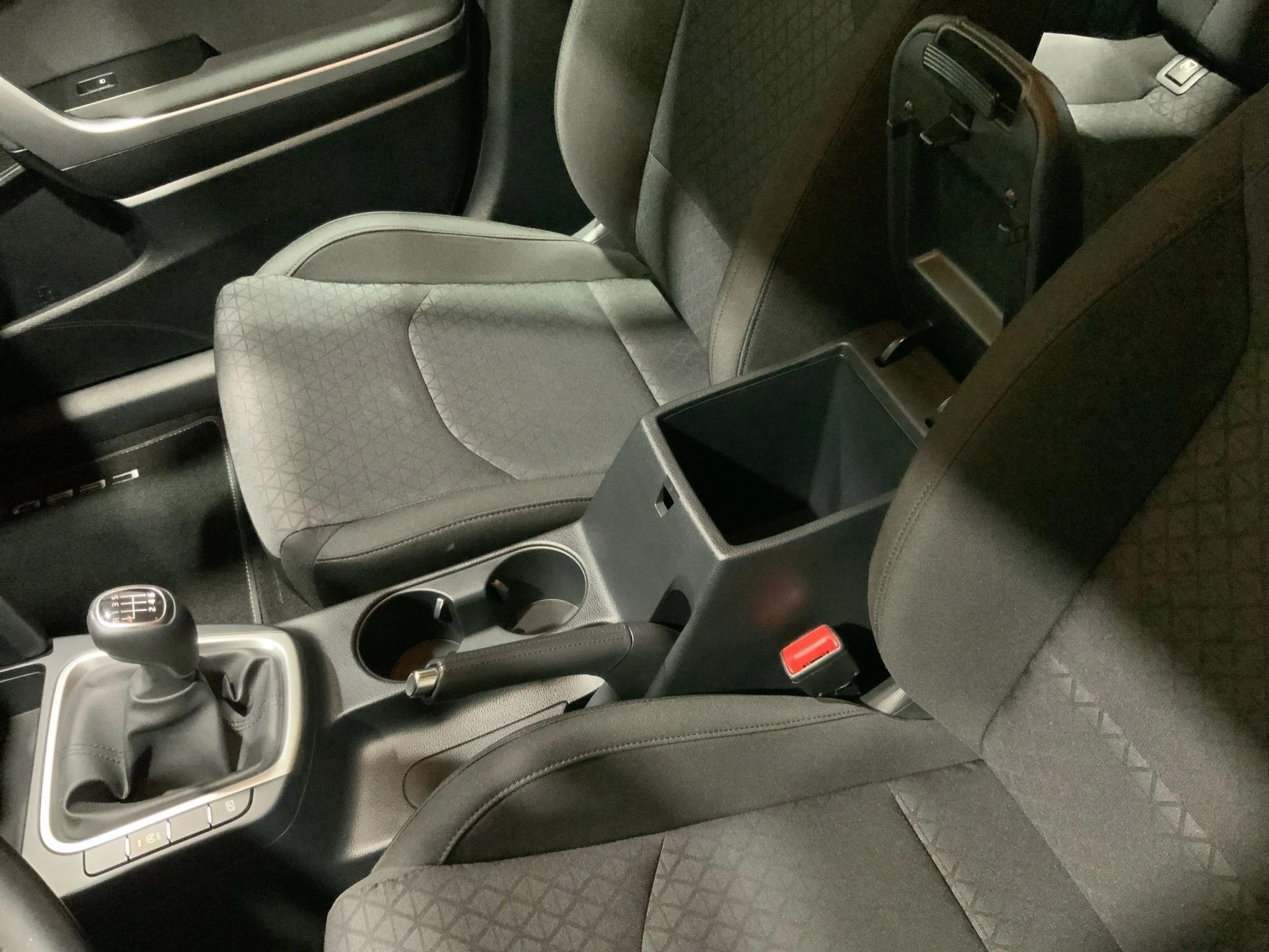 Kia-Ceed Sportswagon-image-23
