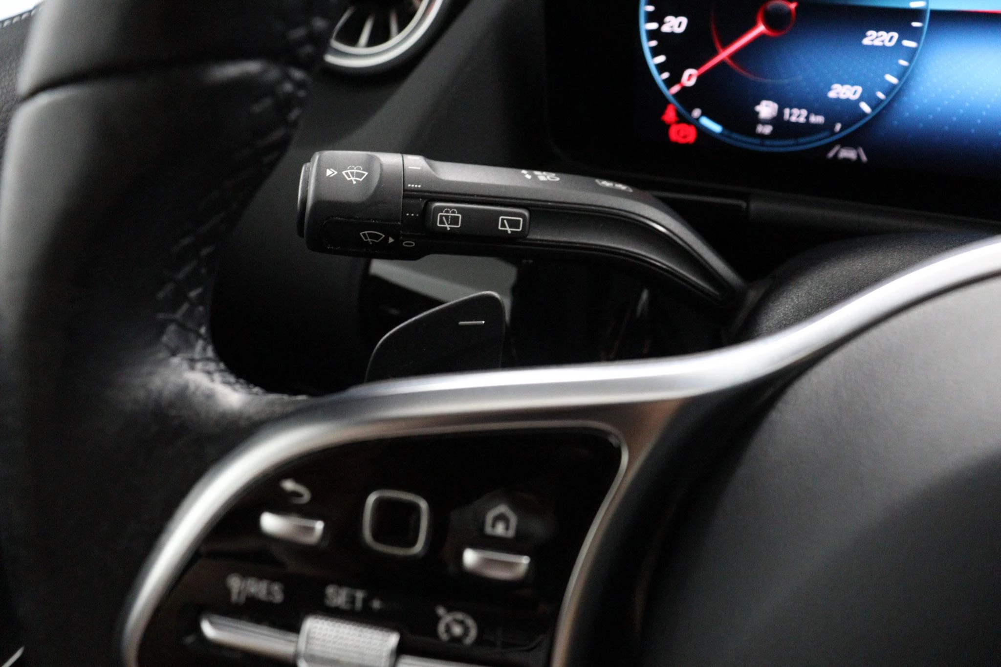Mercedes-Benz-B-Klasse-image-53