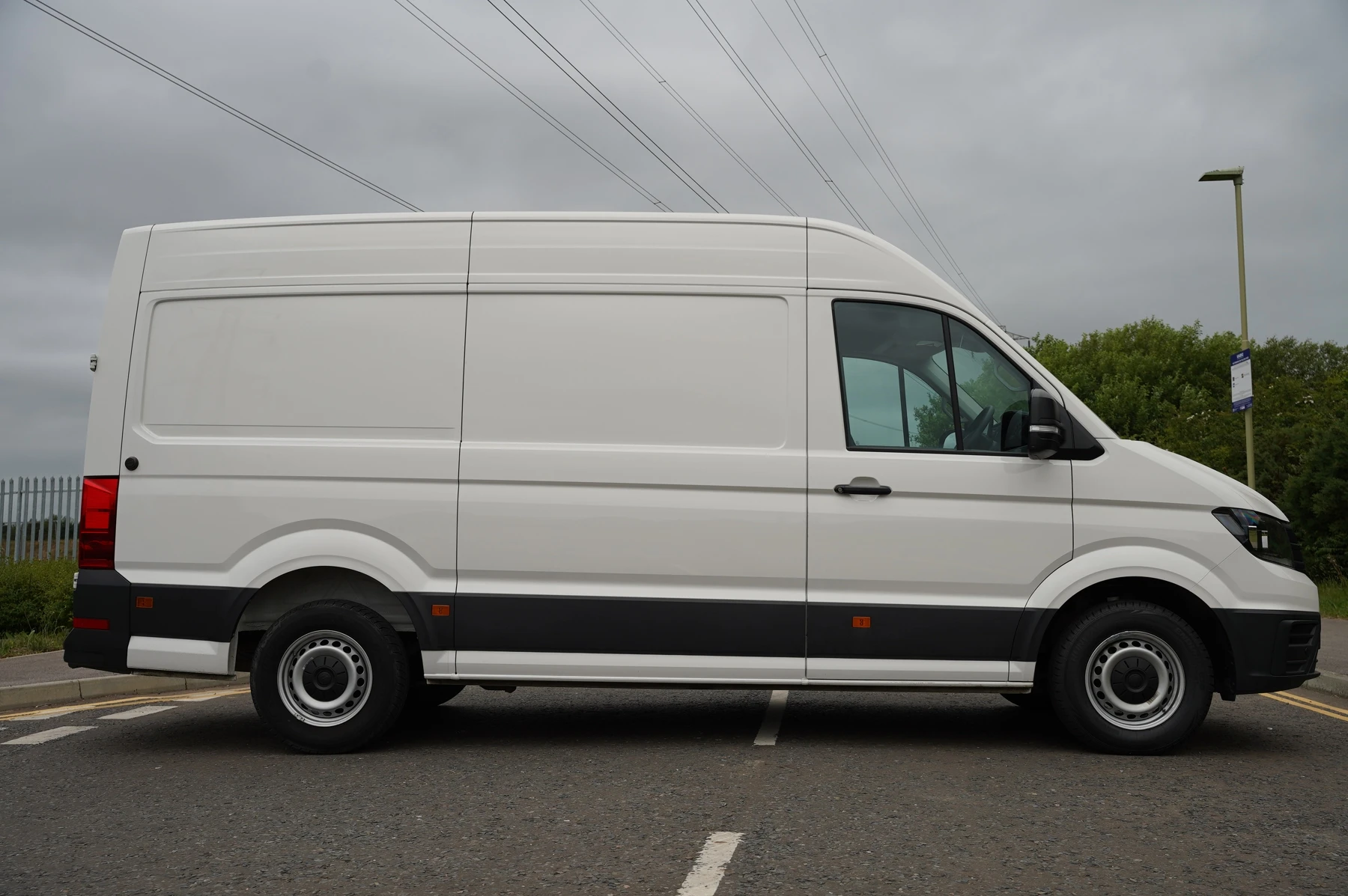 Volkswagen-Crafter-image-3