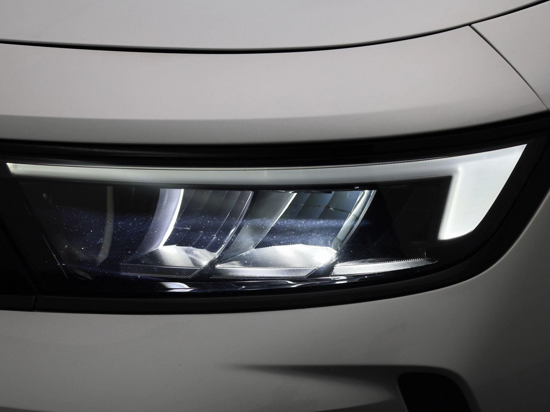 Opel-Astra-image-12